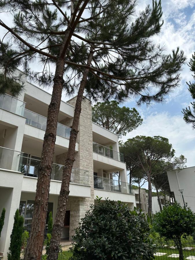 Eme Apartments - Kompleksi San Pietro, Gjiri I Lalzit Durres Exterior photo