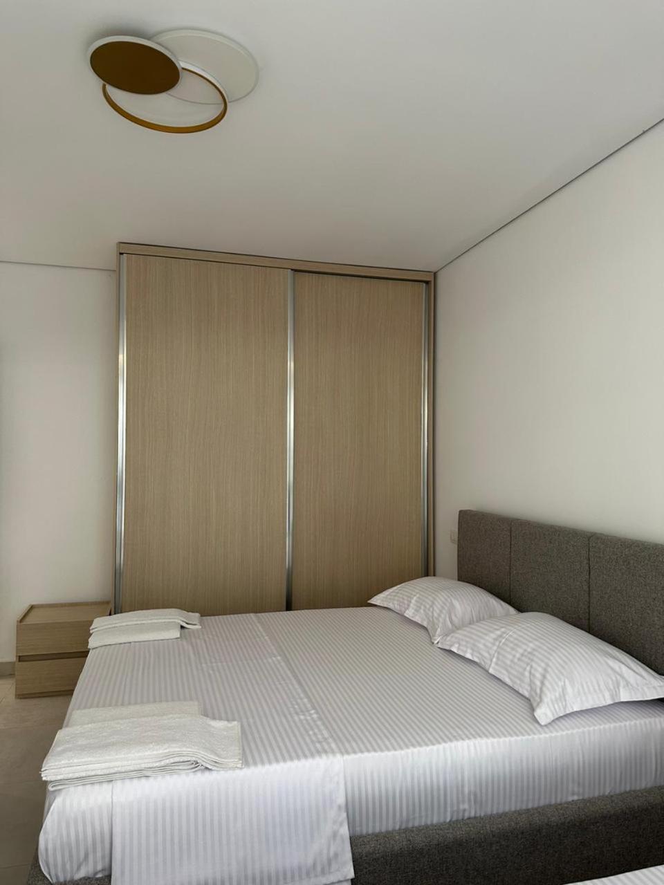 Eme Apartments - Kompleksi San Pietro, Gjiri I Lalzit Durres Exterior photo